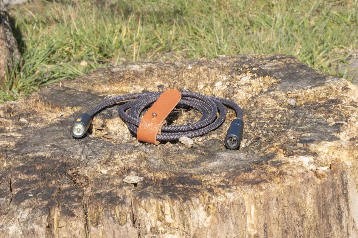 CapableX Emergency USB-C Kabel med Lommelygte og Lighter