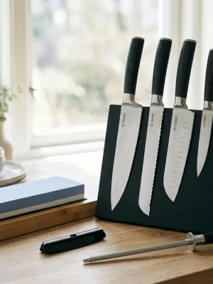 byGaard by Gaard DKS2526 Damascus Knife Set 6 Dele - FSC MIX 70% + KB2602 Knife block, magnetic, gummi træ, 28*21.5*3.5cm + wetstone kniv sliber sæt bambus