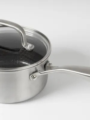byGaard by Gaard Grydesæt: FP2632 Hybrid gryde mat stål, 20 cm, 3.1 liter, med glaslåg, FP2632 Hybrid gryde mat stål, 24 cm, 5.6 liter, med glaslåg og CP2623 Hybrid kasserolle mat stål, 16 cm, 1.6 liter, med glaslåg,